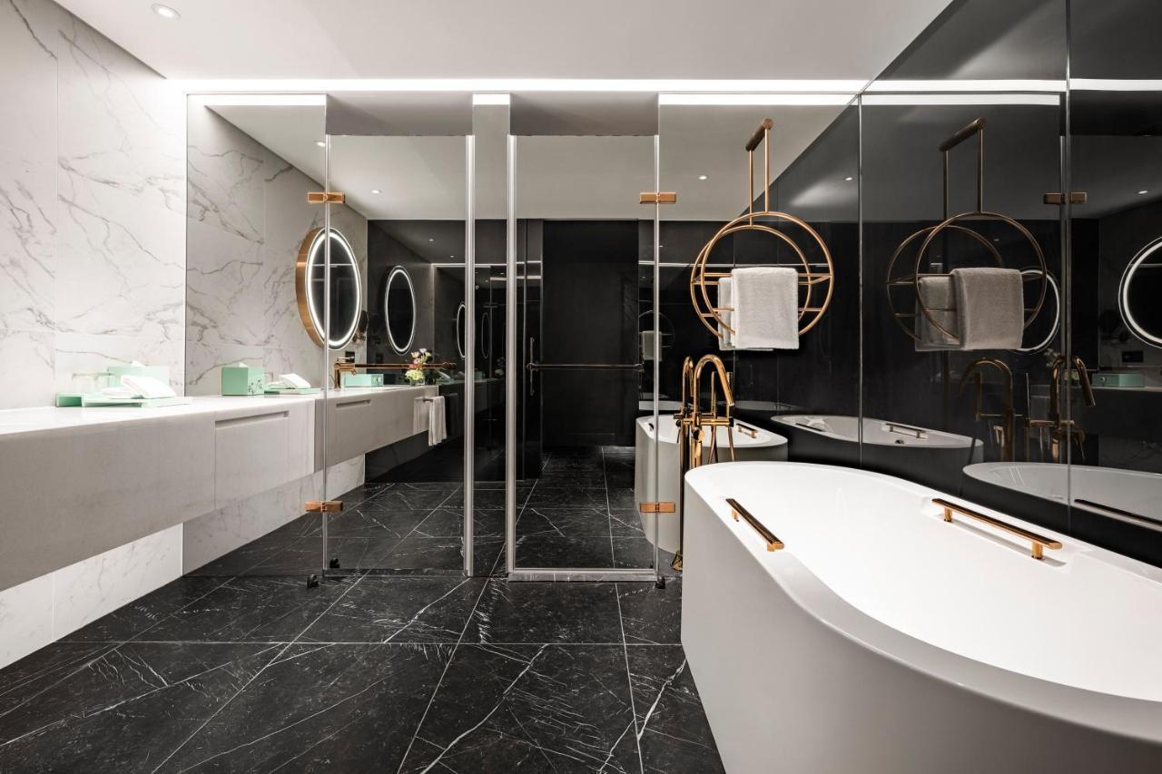 Le Meridien Taichung Exterior foto Bathroom interior design