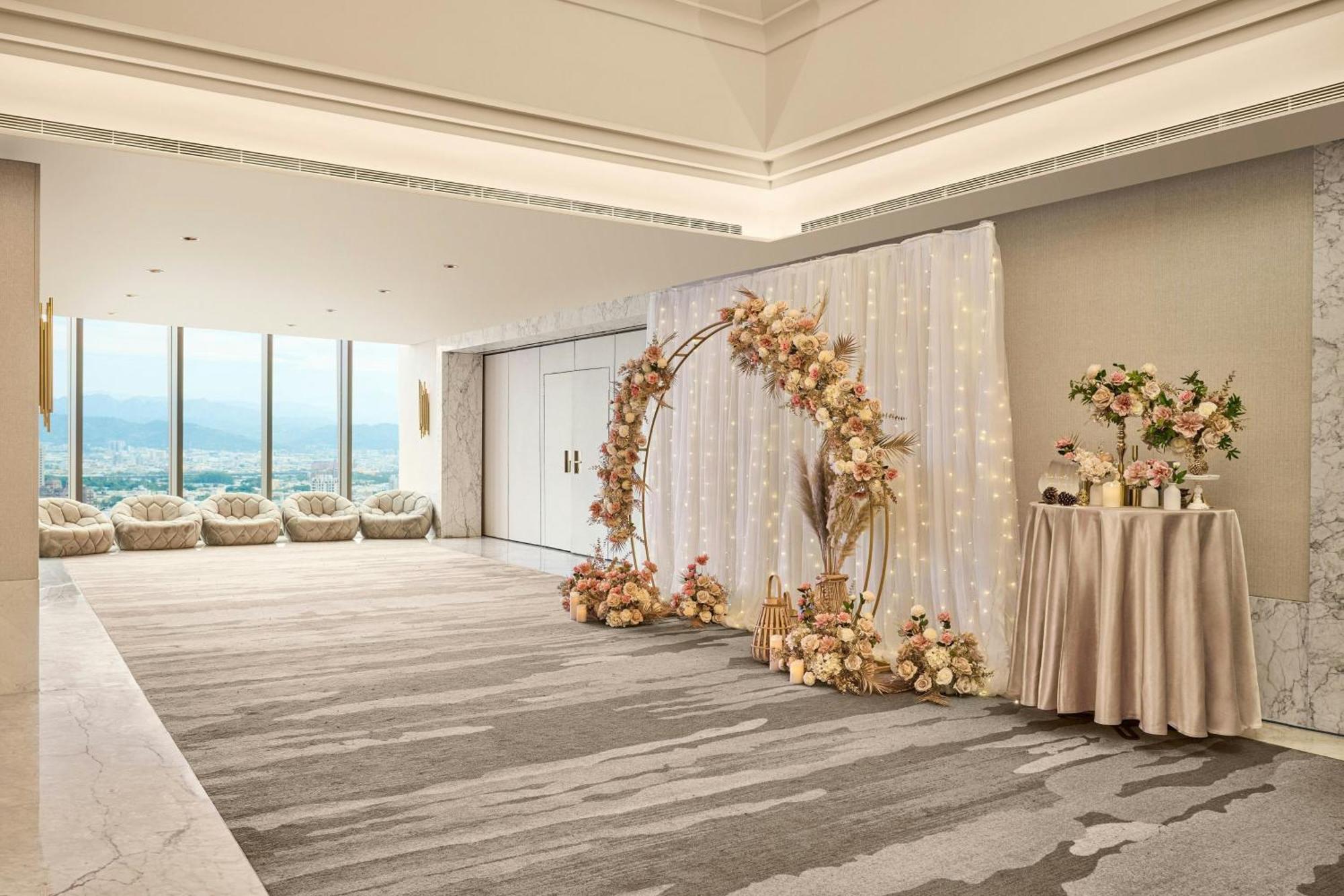 Le Meridien Taichung Exterior foto The Wedding Hall